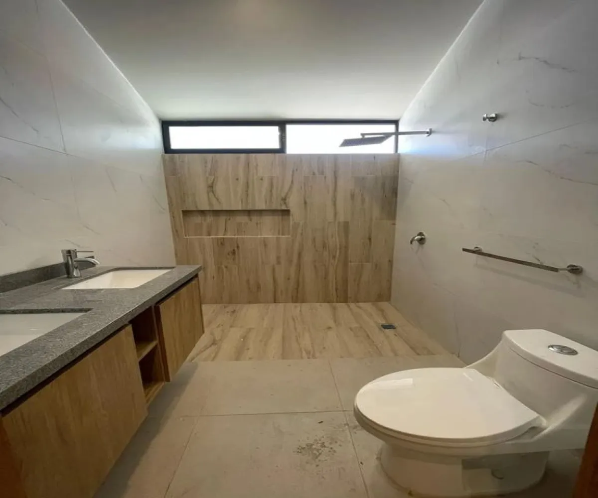 Casa En Venta,La Periquera,Boulevard Valle Imperial S/N, Zapopan, Jalisco 45134, 4 Habitaciones,3 Baños,Boulevard Valle Imperial,1,puXpzWw