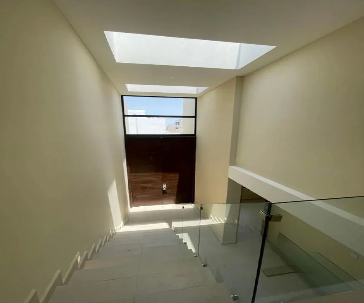 Casa En Venta,La Periquera,Boulevard Valle Imperial S/N, Zapopan, Jalisco 45134, 4 Habitaciones,3 Baños,Boulevard Valle Imperial,1,puXpzWw