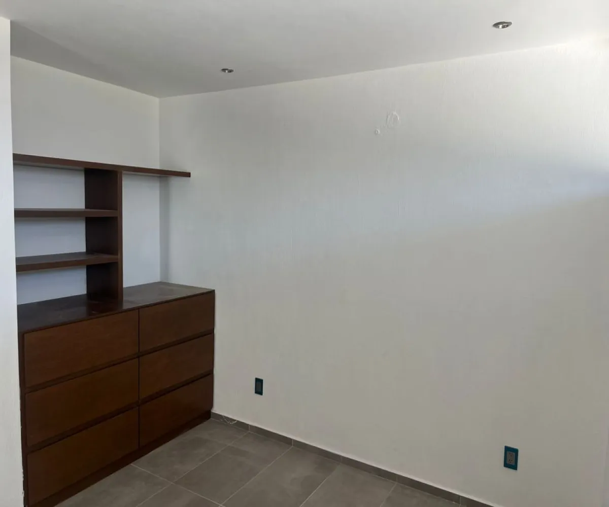 Casa En Venta,La Periquera,Boulevard Valle Imperial S/N, Zapopan, Jalisco 45134, 4 Habitaciones,3 Baños,Boulevard Valle Imperial,1,pxEVFkT