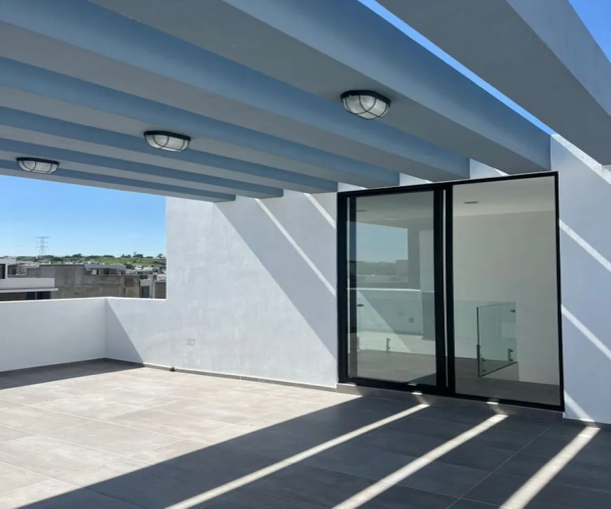 Casa En Venta,La Periquera,Boulevard Valle Imperial S/N, Zapopan, Jalisco 45134, 4 Habitaciones,3 Baños,Boulevard Valle Imperial,1,pxEVFkT