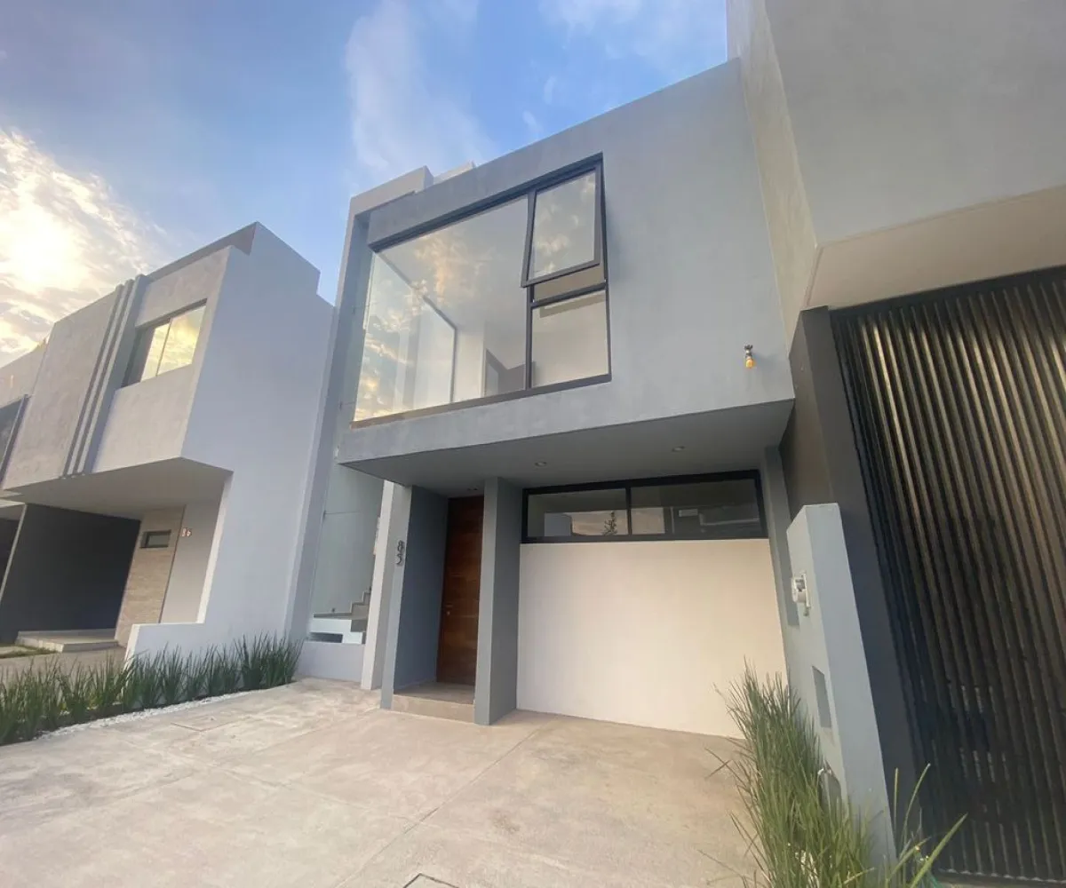 Casa En Venta,La Periquera,Boulevard Valle Imperial S/N, Zapopan, Jalisco 45134, 4 Habitaciones,3 Baños,Boulevard Valle Imperial,1,pxEVFkT