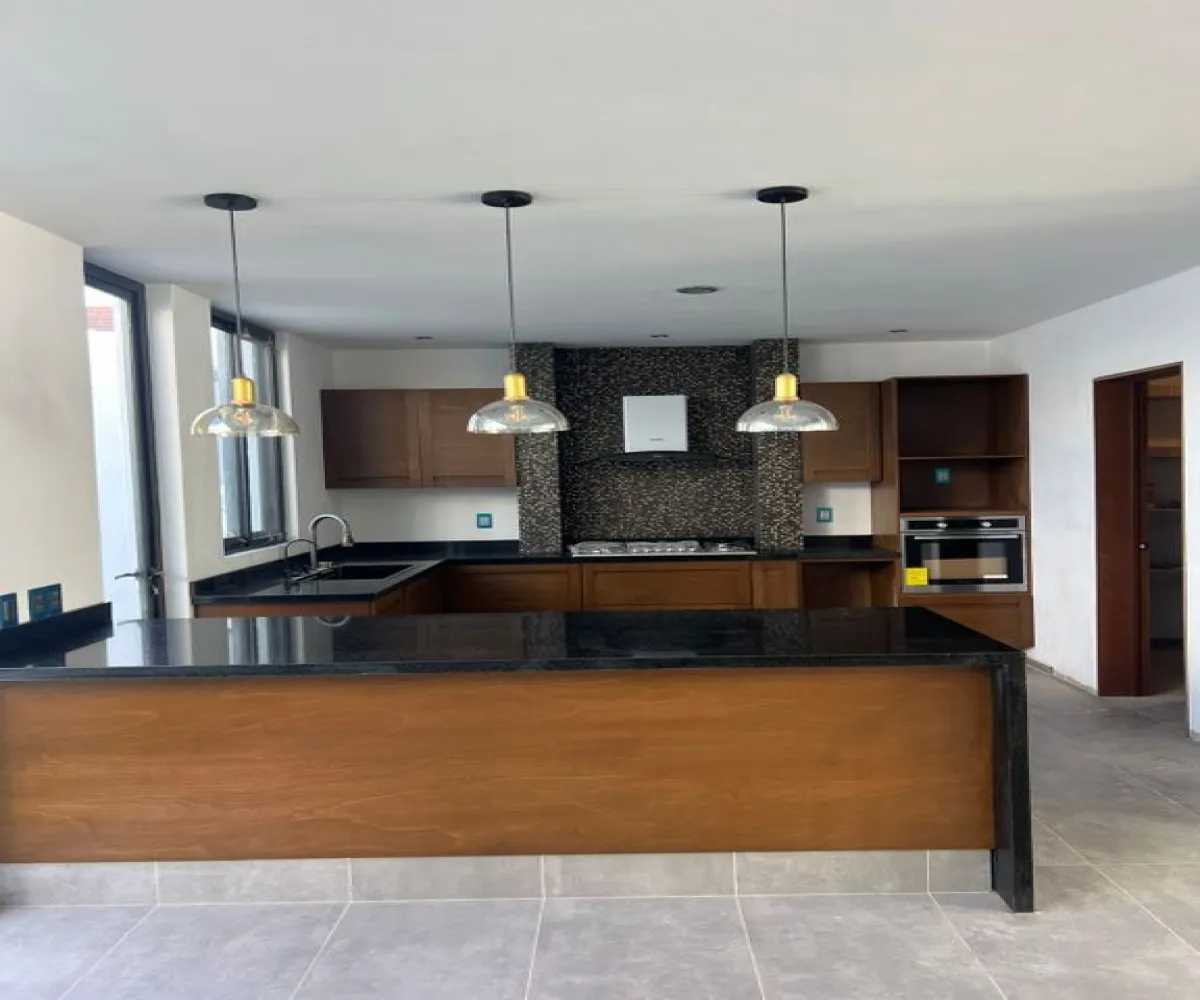 Casa En Venta,La Periquera,Boulevard Valle Imperial S/N, Zapopan, Jalisco 45134, 4 Habitaciones,3 Baños,Boulevard Valle Imperial,1,pxEVFkT