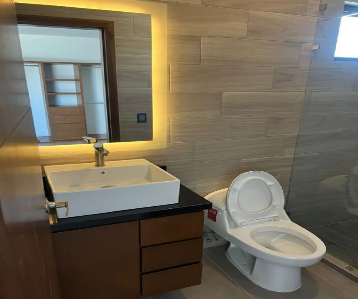 Casa En Venta,La Periquera,Boulevard Valle Imperial S/N, Zapopan, Jalisco 45134, 4 Habitaciones,3 Baños,Boulevard Valle Imperial,1,pxEVFkT