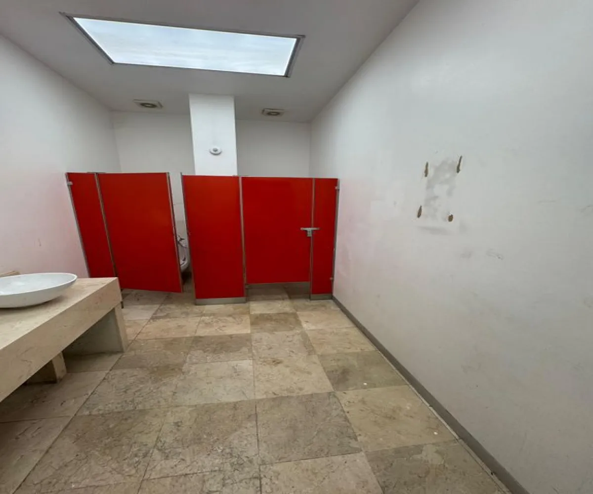 Oficina En Venta,Jardines del Bosque,mariano otero S/N, Guadalajara, Jalisco 44520,1 Baño,mariano otero,1,pxLUlYY