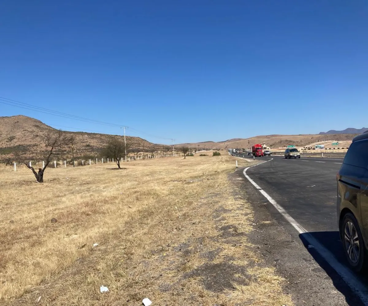 Terreno En Venta,Santa María del Río Centro,entre km 144.5 km 146.5 km, Santa María del Río, San Luis Potosí 79580,entre km,pykkbv3