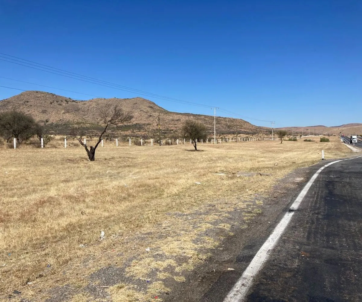 Terreno En Venta,Santa María del Río Centro,entre km 144.5 km 146.5 km, Santa María del Río, San Luis Potosí 79580,entre km,pykkbv3