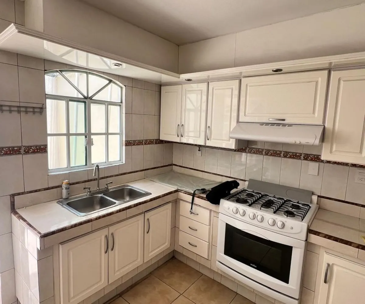 Casa En Venta,Del Fresno,Camichin 1367, Guadalajara, Jalisco 44900, 3 Habitaciones,2 Baños,Camichin,2,pnmJ84v