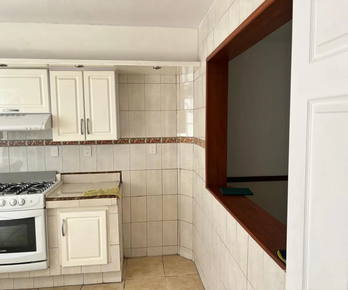 Casa En Venta,Del Fresno,Camichin 1367, Guadalajara, Jalisco 44900, 3 Habitaciones,2 Baños,Camichin,2,pnmJ84v