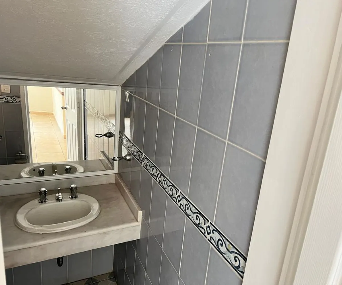 Casa En Venta,Del Fresno,Camichin 1367, Guadalajara, Jalisco 44900, 3 Habitaciones,2 Baños,Camichin,2,pnmJ84v