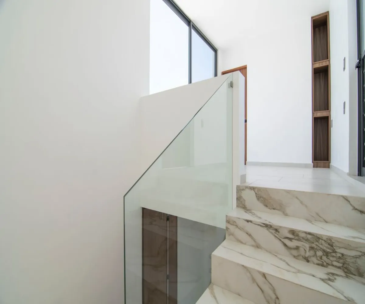 Casa En Venta,Avenida Paseo de la Cantera 765 3, Zapopan, Jalisco 45134, 3 Habitaciones,3 Baños,Avenida Paseo de la Cantera,1,p8YaWe6