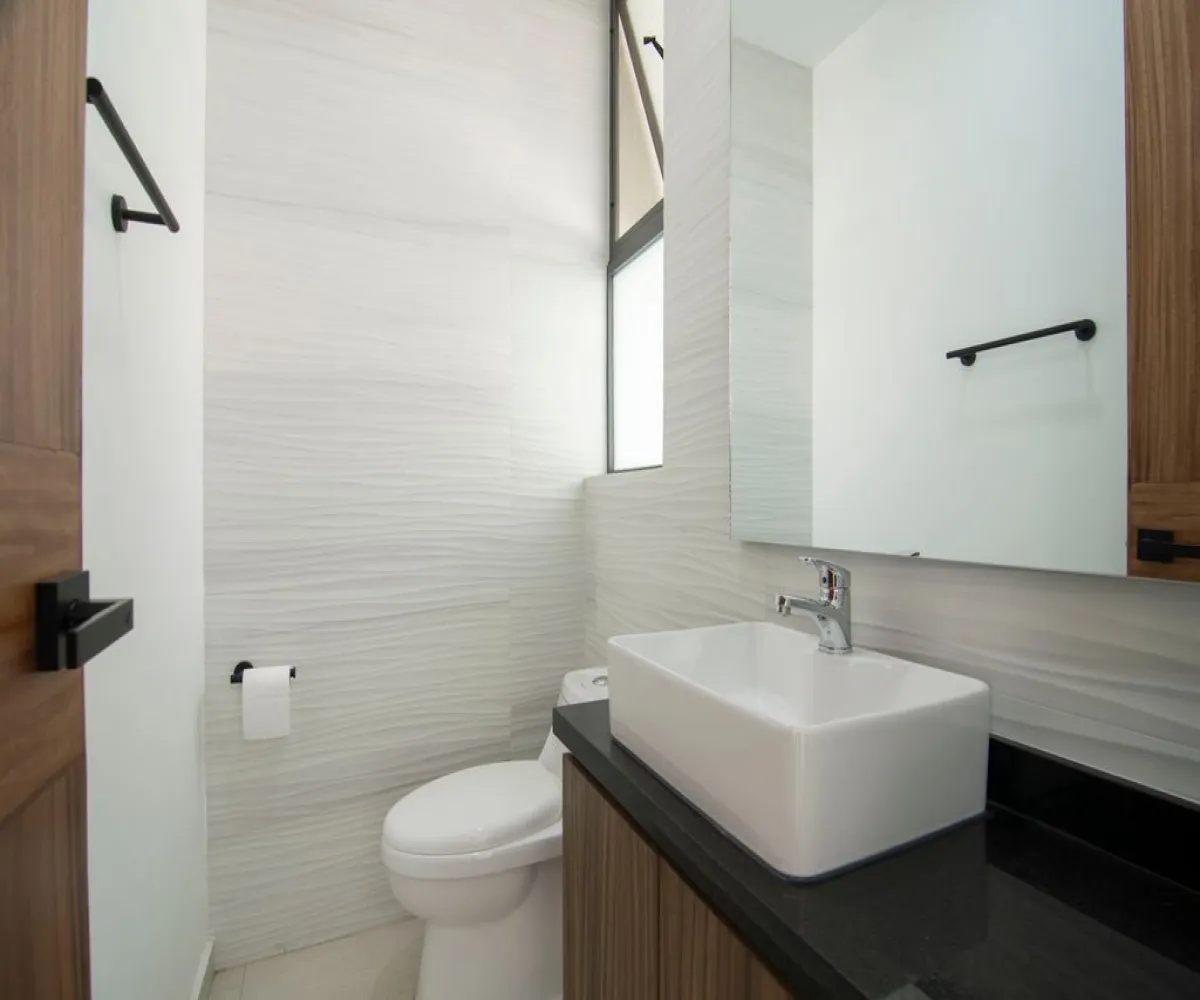 Casa En Venta,Avenida Paseo de la Cantera 765 3, Zapopan, Jalisco 45134, 3 Habitaciones,3 Baños,Avenida Paseo de la Cantera,1,p8YaWe6