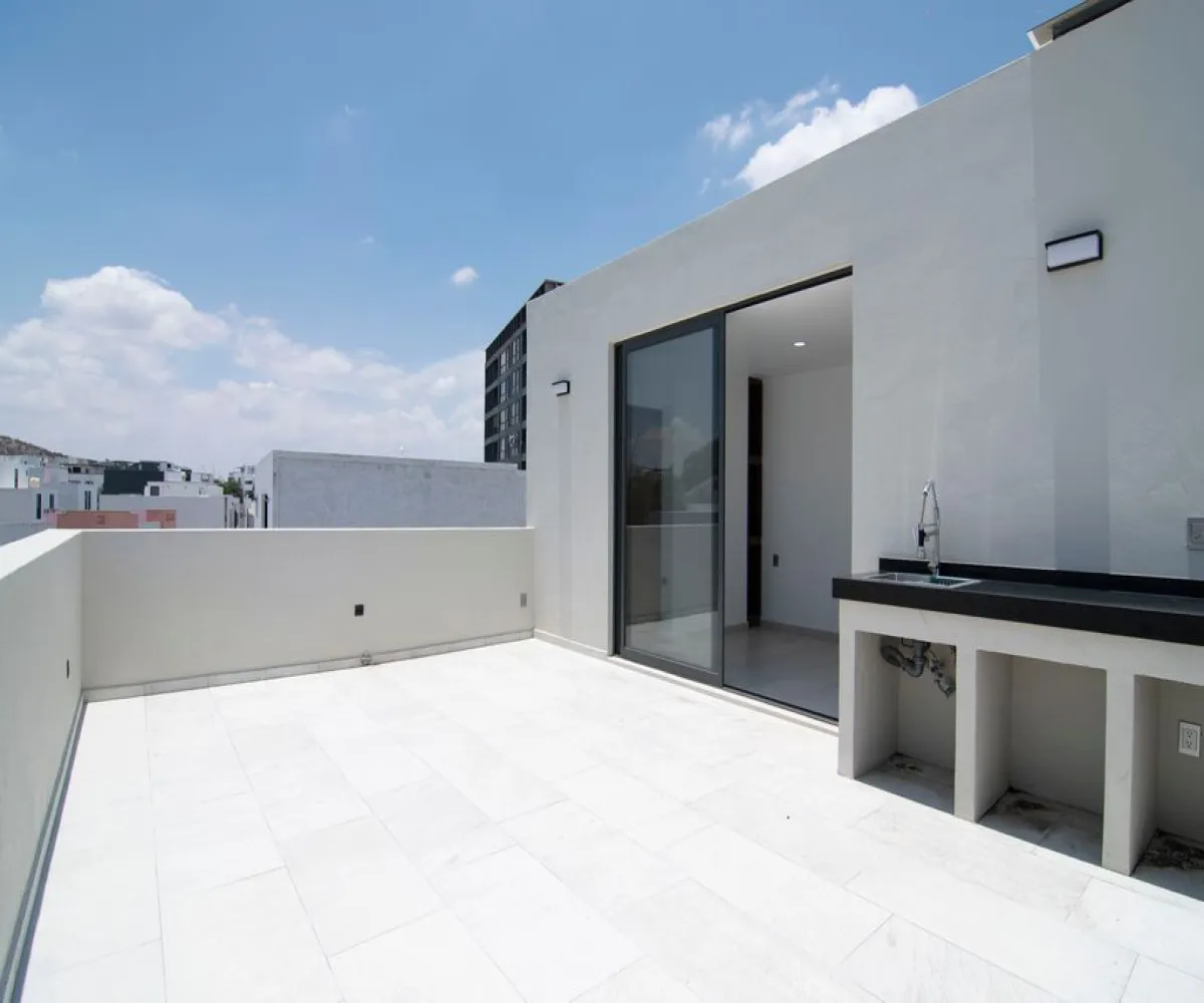 Casa En Venta,Avenida Paseo de la Cantera 765 3, Zapopan, Jalisco 45134, 3 Habitaciones,3 Baños,Avenida Paseo de la Cantera,1,p8YaWe6