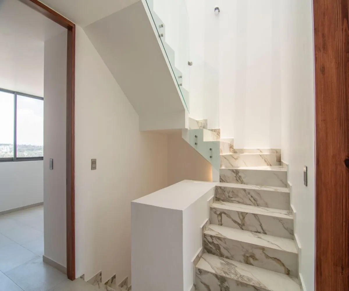 Casa En Venta,Avenida Paseo de la Cantera 765 3, Zapopan, Jalisco 45134, 3 Habitaciones,3 Baños,Avenida Paseo de la Cantera,1,p8YaWe6