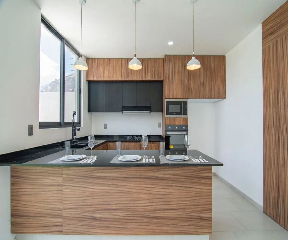 Casa En Venta,Avenida Paseo de la Cantera 765 3, Zapopan, Jalisco 45134, 3 Habitaciones,3 Baños,Avenida Paseo de la Cantera,1,p8YaWe6