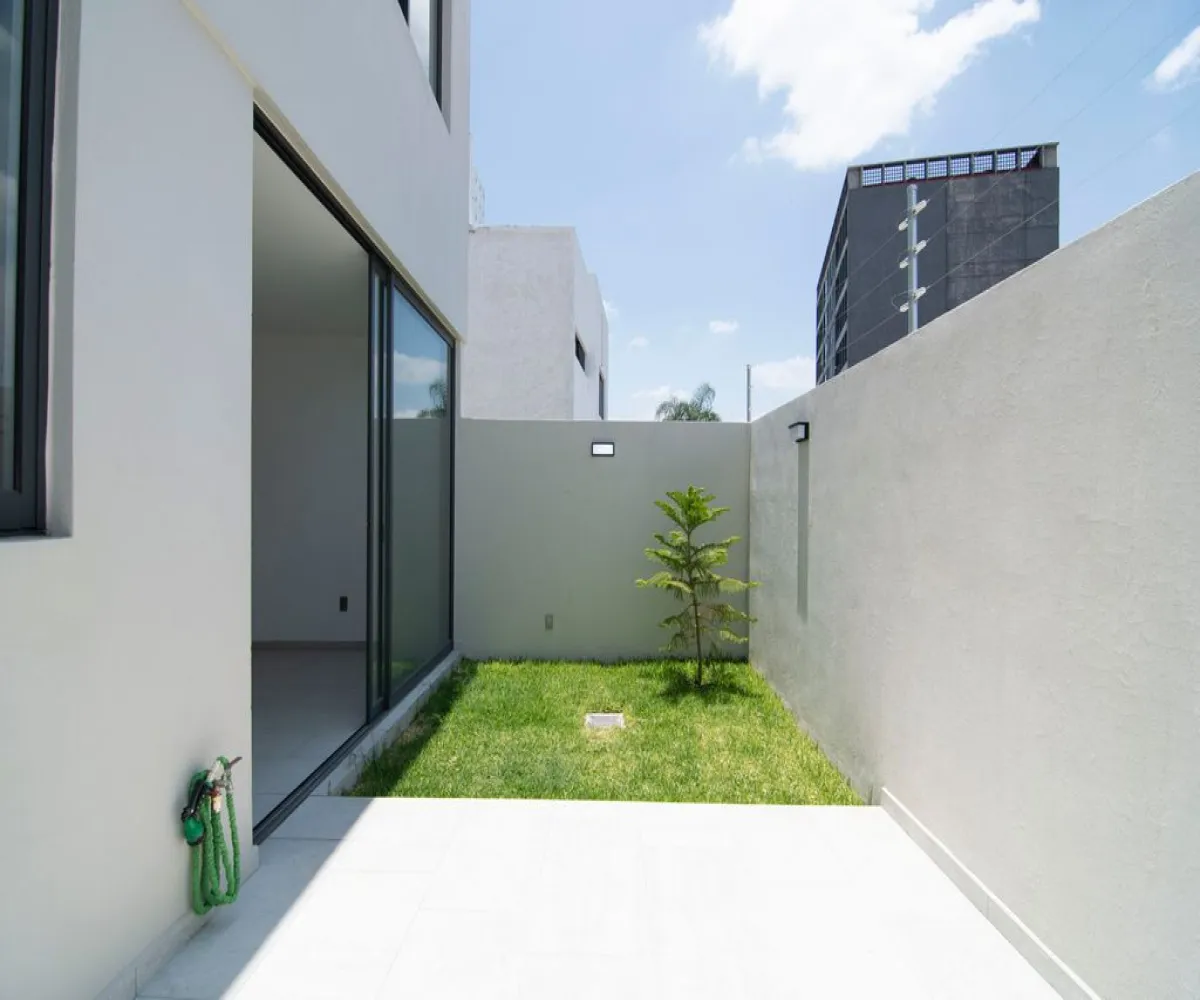 Casa En Venta,Avenida Paseo de la Cantera 765 3, Zapopan, Jalisco 45134, 3 Habitaciones,3 Baños,Avenida Paseo de la Cantera,1,p8YaWe6