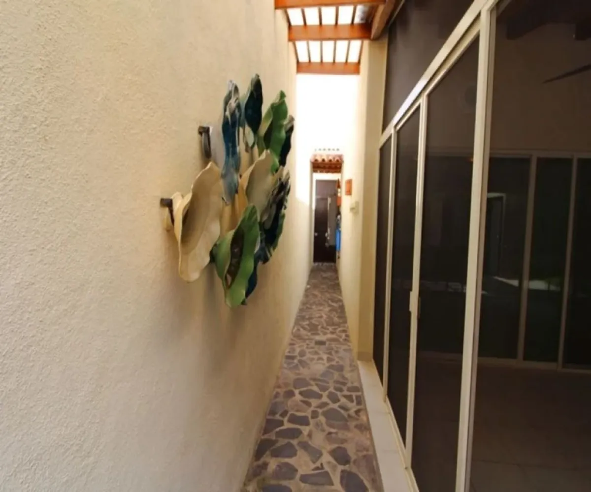 Casa En Venta,Ajijic,Carretera Chapala Jocotepec 960 51, Poncitlán, Jalisco 45960, 4 Habitaciones,4 Baños,Carretera Chapala Jocotepec,2,pblBtpW