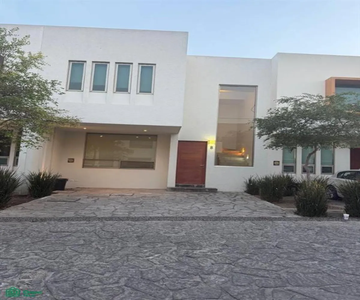 Casa En Renta,Ciudad Granja,Av. Calzada Central 1441 - 8, Zapopan, Jalisco 45010, 3 Habitaciones,2 Baños,Av. Calzada Central,2,MX25961574