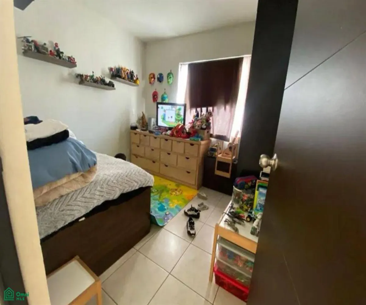 Casa En Venta,Nuevo México,Circuito México Virreinal Sur 353, Zapopan, Jalisco 45201, 3 Habitaciones,3 Baños,Circuito México Virreinal Sur,2,MX25962701
