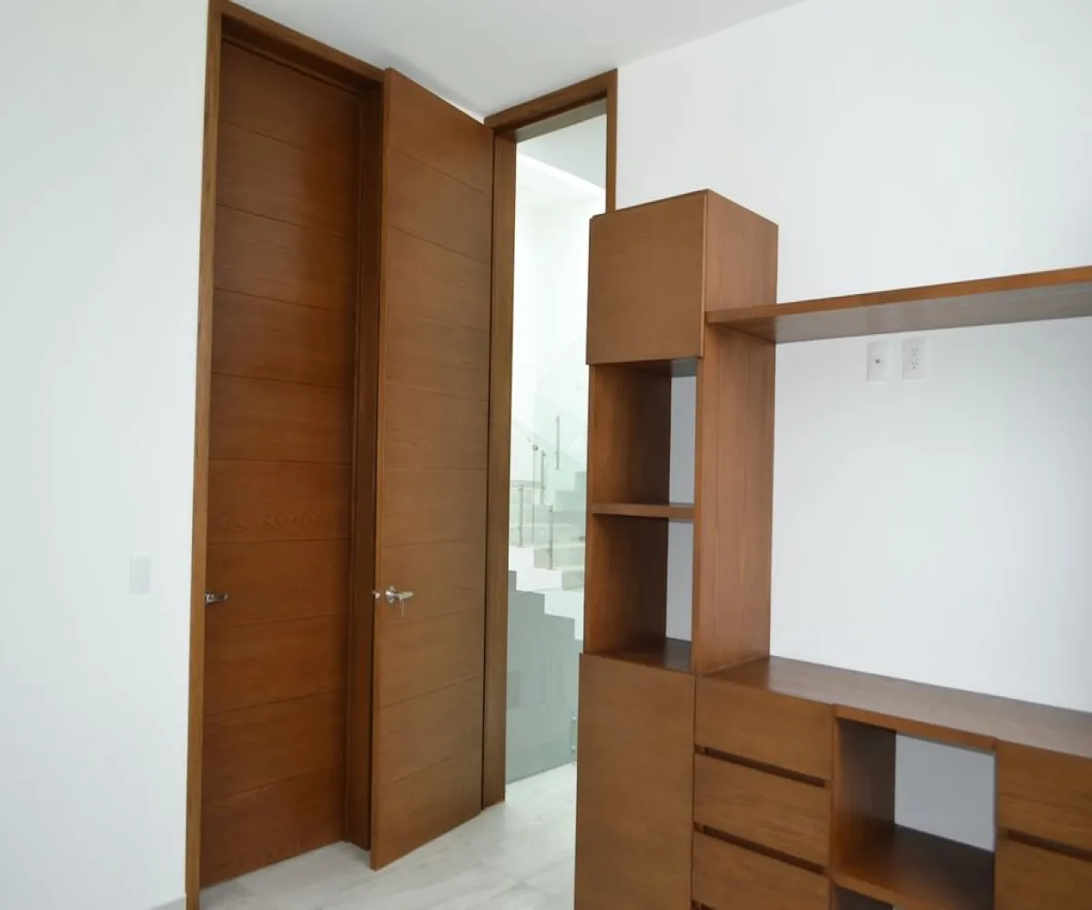 Casa En Venta,Valle Imperial ,Avenida Valle de los Imperios 89, Zapopan, Jalisco 45134, 4 Habitaciones,5 Baños,Avenida Valle de los Imperios,2,pPGSs5Z