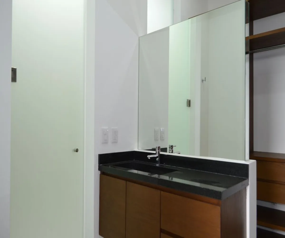 Casa En Venta,Valle Imperial ,Avenida Valle de los Imperios 89, Zapopan, Jalisco 45134, 4 Habitaciones,5 Baños,Avenida Valle de los Imperios,2,pPGSs5Z