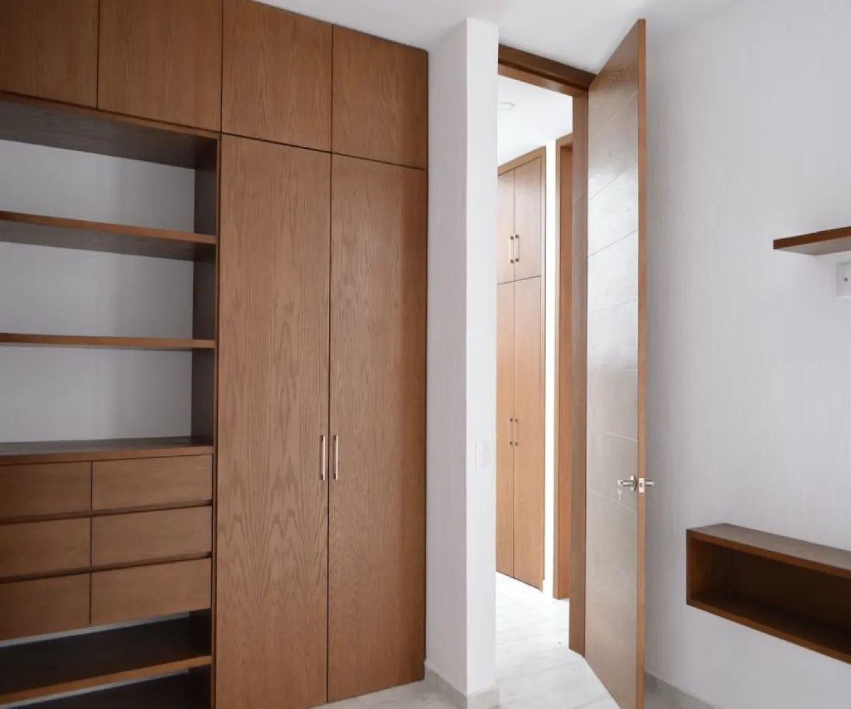 Casa En Venta,Valle Imperial ,Avenida Valle de los Imperios 89, Zapopan, Jalisco 45134, 4 Habitaciones,5 Baños,Avenida Valle de los Imperios,2,pPGSs5Z