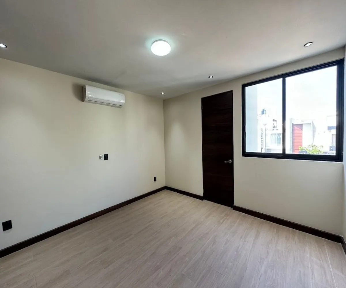 Casa En Venta,Argenta Mirador Residencial,Prolongación Río Blanco 1900 127, Zapopan, Jalisco 45180, 3 Habitaciones,4 Baños,Prolongación Río Blanco,1,pacJIv5