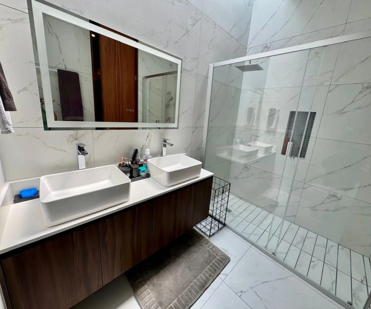 Casa En Venta,Solares Residencial,Paseo Solares 133, Zapopan, Jalisco 45019, 3 Habitaciones,3 Baños,Paseo Solares,2,pvnDQih