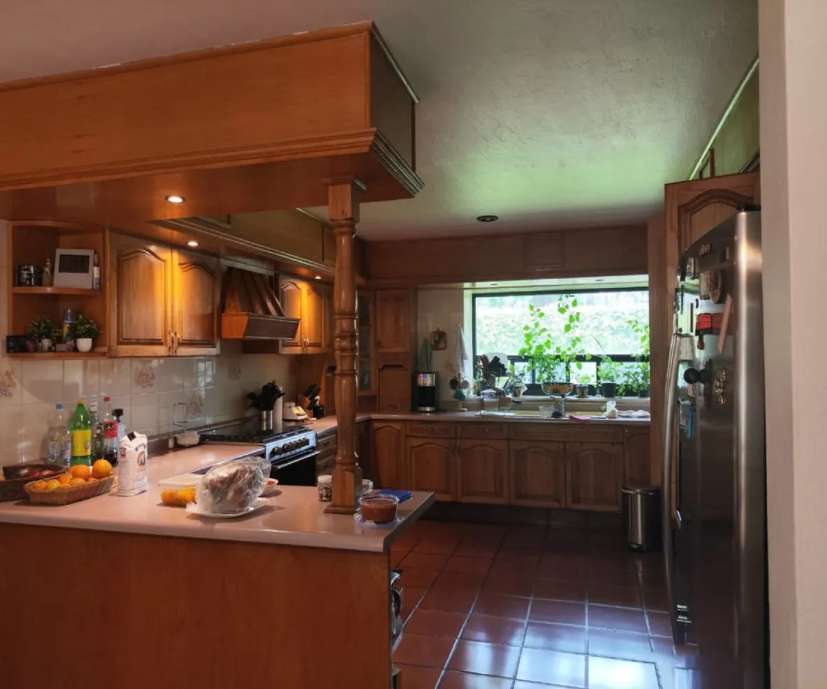 Casa En Venta,Camino Antiguo a San Isidro Mazatepec 97, Tlajomulco de Zúñiga, Jalisco 45645,5 Baños,Camino Antiguo a San Isidro Mazatepec,2,pWX8bs9