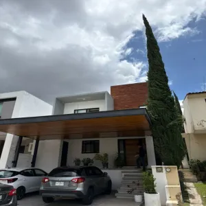 Casa En Venta,Residencial las Moras ,Vista de la Montaña 51 Coto 2, Tlajomulco de Zúñiga, Jalisco 45645, 3 Habitaciones,2 Baños,Vista de la Montaña 51,2,pjEsCNl
