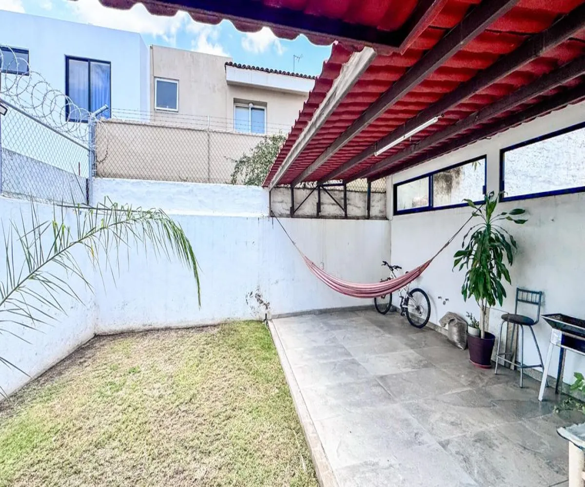 Casa En Venta,Residencial las Moras ,Vista de la Montaña 51 Coto 2, Tlajomulco de Zúñiga, Jalisco 45645, 3 Habitaciones,2 Baños,Vista de la Montaña 51,2,pjEsCNl
