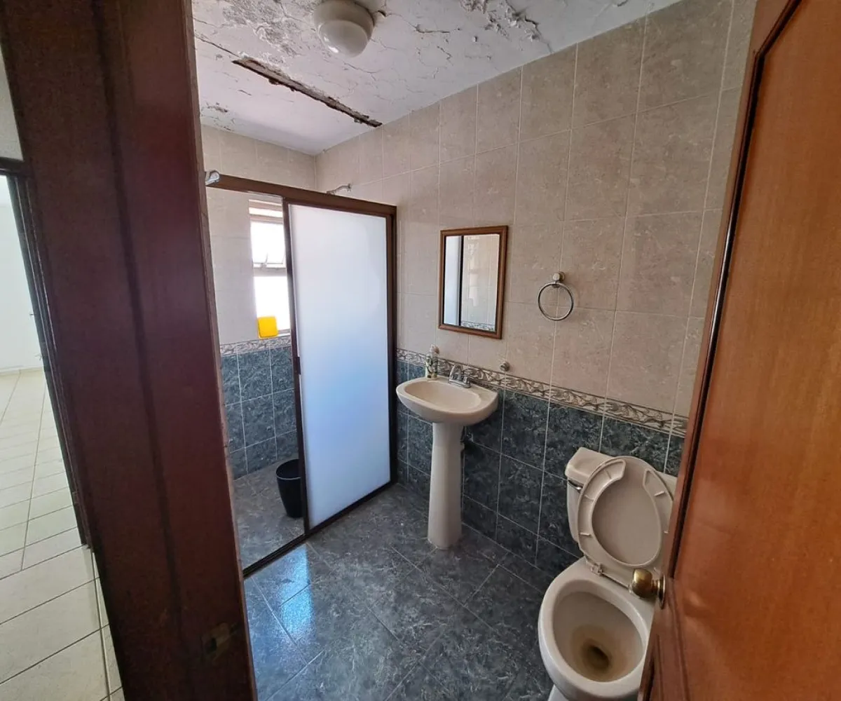 Casa En Venta,Zapopan Centro,Calle Vicente Guerrero 226, Zapopan, Jalisco 45160, 6 Habitaciones,4 Baños,Calle Vicente Guerrero,1,pFfFgQE