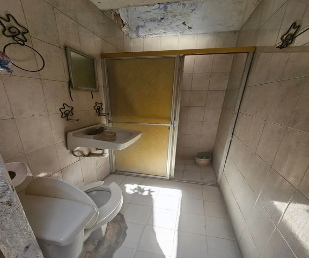 Casa En Venta,Atemajac del Valle,Anáhuac 179, Zapopan, Jalisco 45190, 3 Habitaciones,2 Baños,Anáhuac,1,pLnggmS