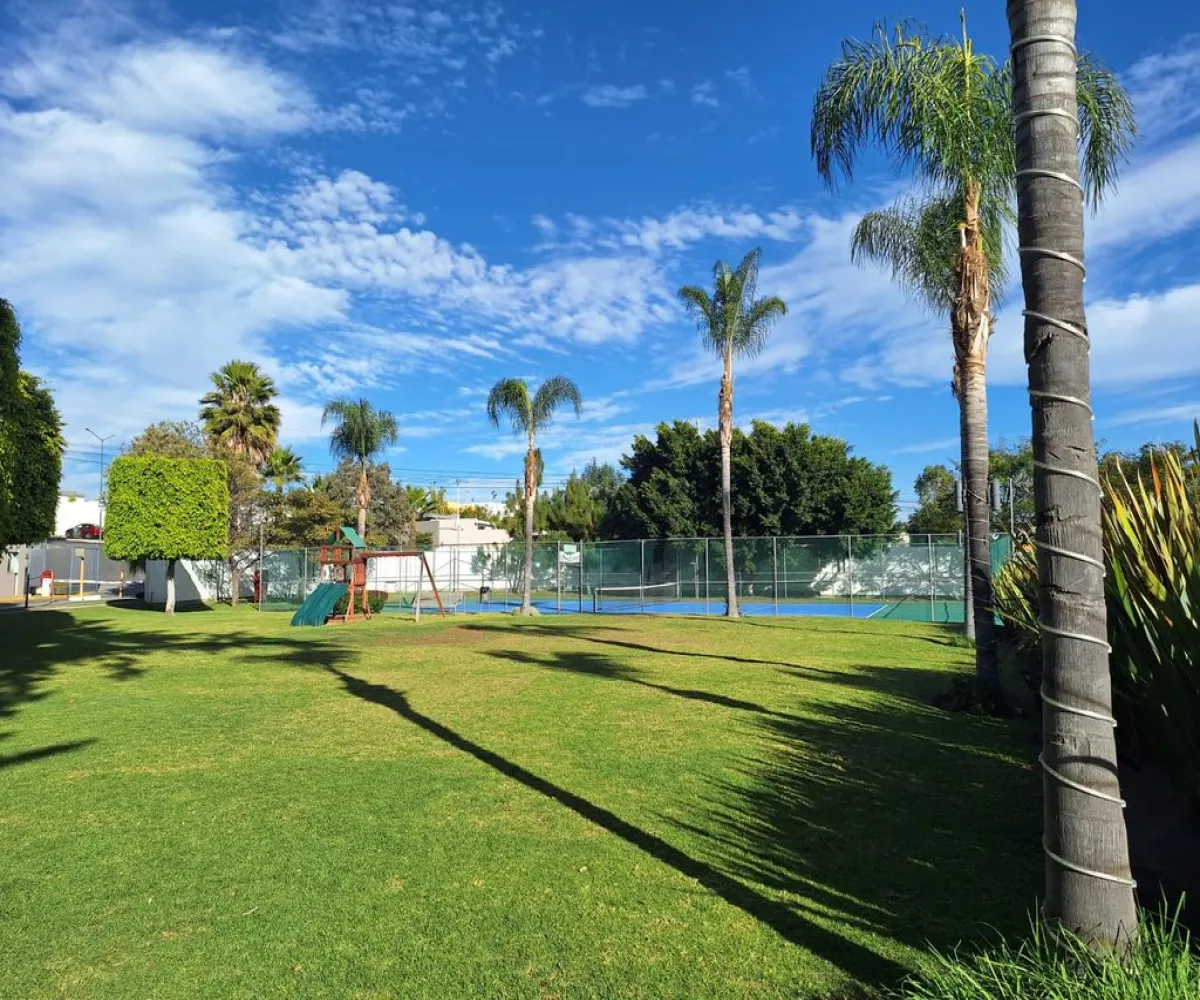 Casa En Venta,Bosques De Santa Anita,San Ernesto 3, Tlajomulco de Zúñiga, Jalisco 45640, 4 Habitaciones,4 Baños,San Ernesto,1,p91GaYM