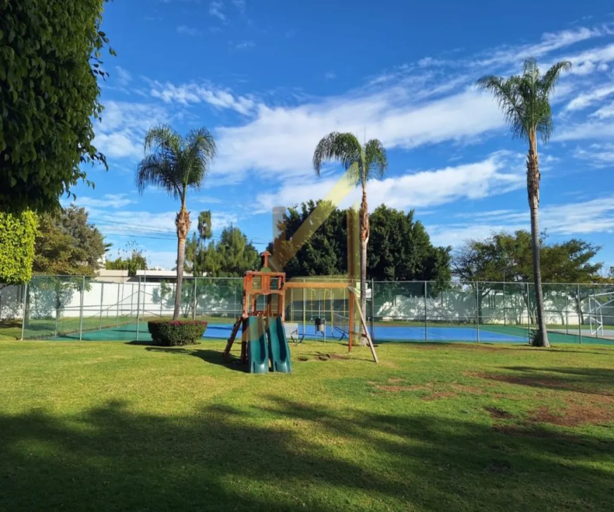 Casa En Venta,Bosques De Santa Anita,San Ernesto 3, Tlajomulco de Zúñiga, Jalisco 45640, 4 Habitaciones,4 Baños,San Ernesto,1,p91GaYM