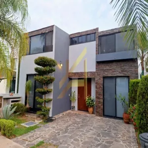Casa En Venta,Bosques De Santa Anita,San Ernesto 3, Tlajomulco de Zúñiga, Jalisco 45640, 4 Habitaciones,4 Baños,San Ernesto,1,p91GaYM