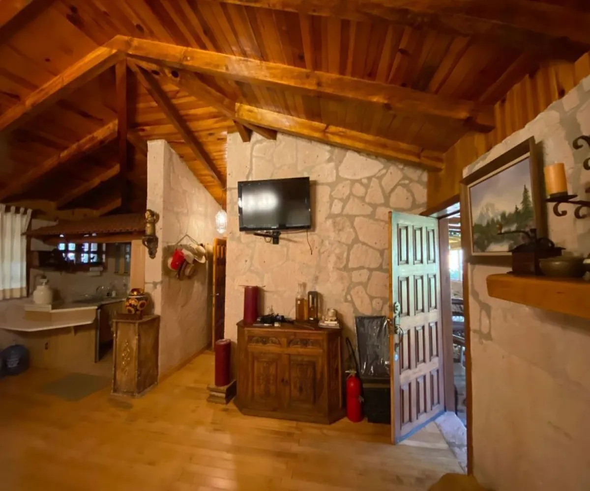 Casa En Venta,Los Cazos,Herradura 11, Mazamitla, Jalisco 49500, 4 Habitaciones,4 Baños,Herradura,1,pJa2XEq