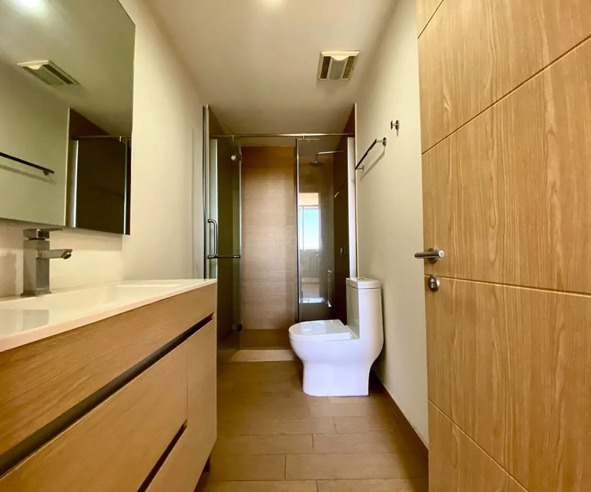 Departamento En Venta,Arcos Vallarta,Calle Manuel López Cotilla 2128 804 D8, Guadalajara, Jalisco 44130, 2 Habitaciones,2 Baños,Calle Manuel López Cotilla,1,pmPxf9G