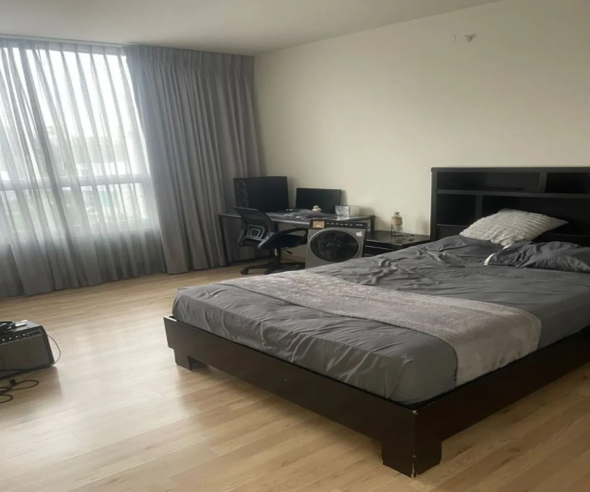 Casa En Venta,Los Castaños,Avenida Naciones Unidas 7500 92, Zapopan, Jalisco 45110, 4 Habitaciones,3 Baños,Avenida Naciones Unidas,1,pyAQ2Nl