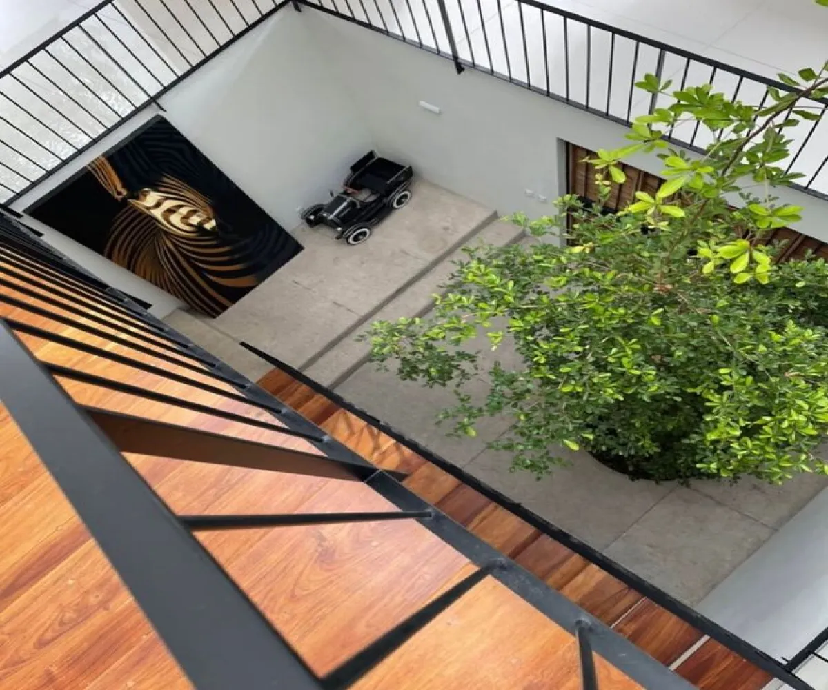 Casa En Venta,Los Castaños,Avenida Naciones Unidas 7500 92, Zapopan, Jalisco 45110, 4 Habitaciones,3 Baños,Avenida Naciones Unidas,1,pyAQ2Nl