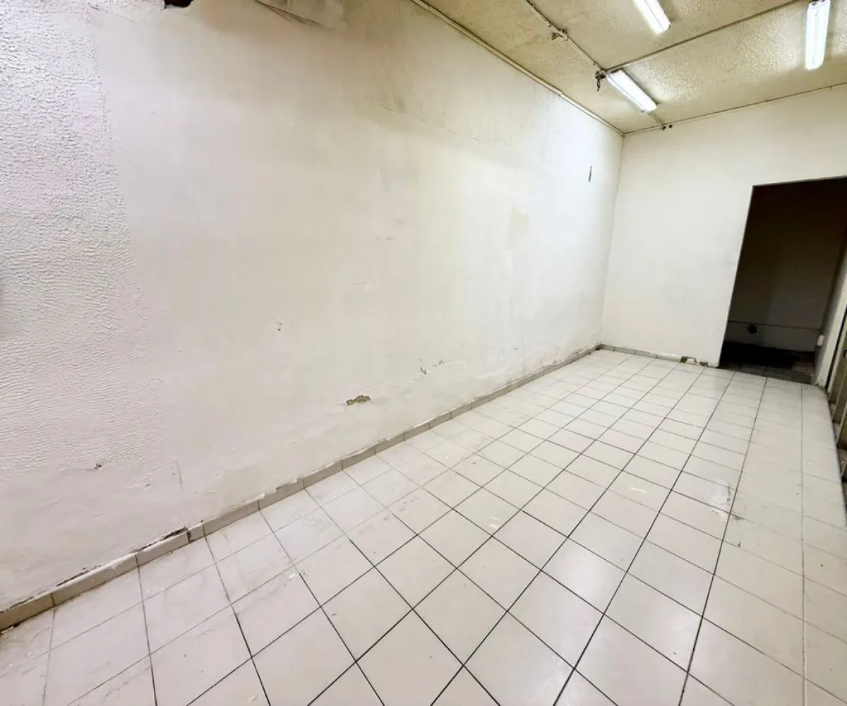 Local En Renta,Zona Centro,Calle Manuel López Cotilla 483, Guadalajara, Jalisco 44100,1 Baño,Calle Manuel López Cotilla,1,pKztyAn