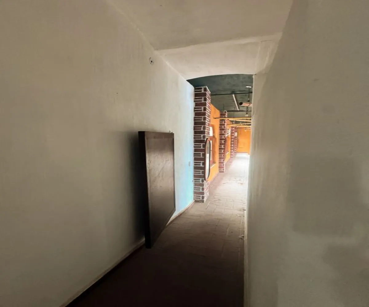 Local En Venta,Raquet Club,Carretera Jocotepec-chapala 501, Jocotepec, Jalisco 45820,2 Baños,Carretera Jocotepec-chapala,1,plI1f1N