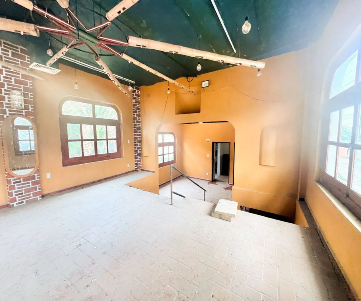 Local En Venta,Raquet Club,Carretera Jocotepec-chapala 501, Jocotepec, Jalisco 45820,2 Baños,Carretera Jocotepec-chapala,1,plI1f1N