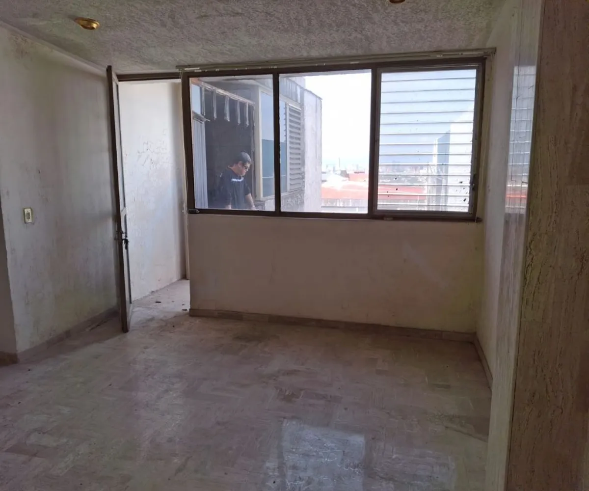 Casa En Venta,Cerro del Tesoro,Vista a La Lejanía 5756, San Pedro Tlaquepaque, Jalisco 45608, 7 Habitaciones,6 Baños,Vista a La Lejanía,3,pSHpjbq