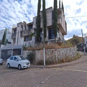 Casa En Venta,Cerro del Tesoro,Vista a La Lejanía 5756, San Pedro Tlaquepaque, Jalisco 45608, 7 Habitaciones,6 Baños,Vista a La Lejanía,3,pSHpjbq