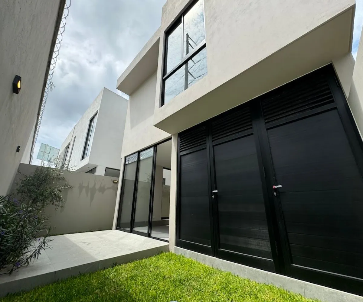 Casa En Venta,Parques Vallarta ,Paseo de la Estrella 3555 30, Zapopan, Jalisco 45134, 4 Habitaciones,4 Baños,Paseo de la Estrella,2,pv87cXz