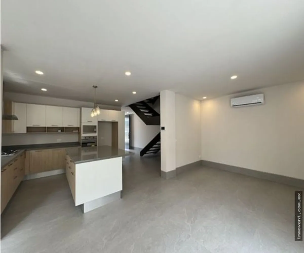 Casa En Venta,Parques Vallarta ,Paseo de la Estrella 3555 30, Zapopan, Jalisco 45134, 4 Habitaciones,4 Baños,Paseo de la Estrella,2,pv87cXz