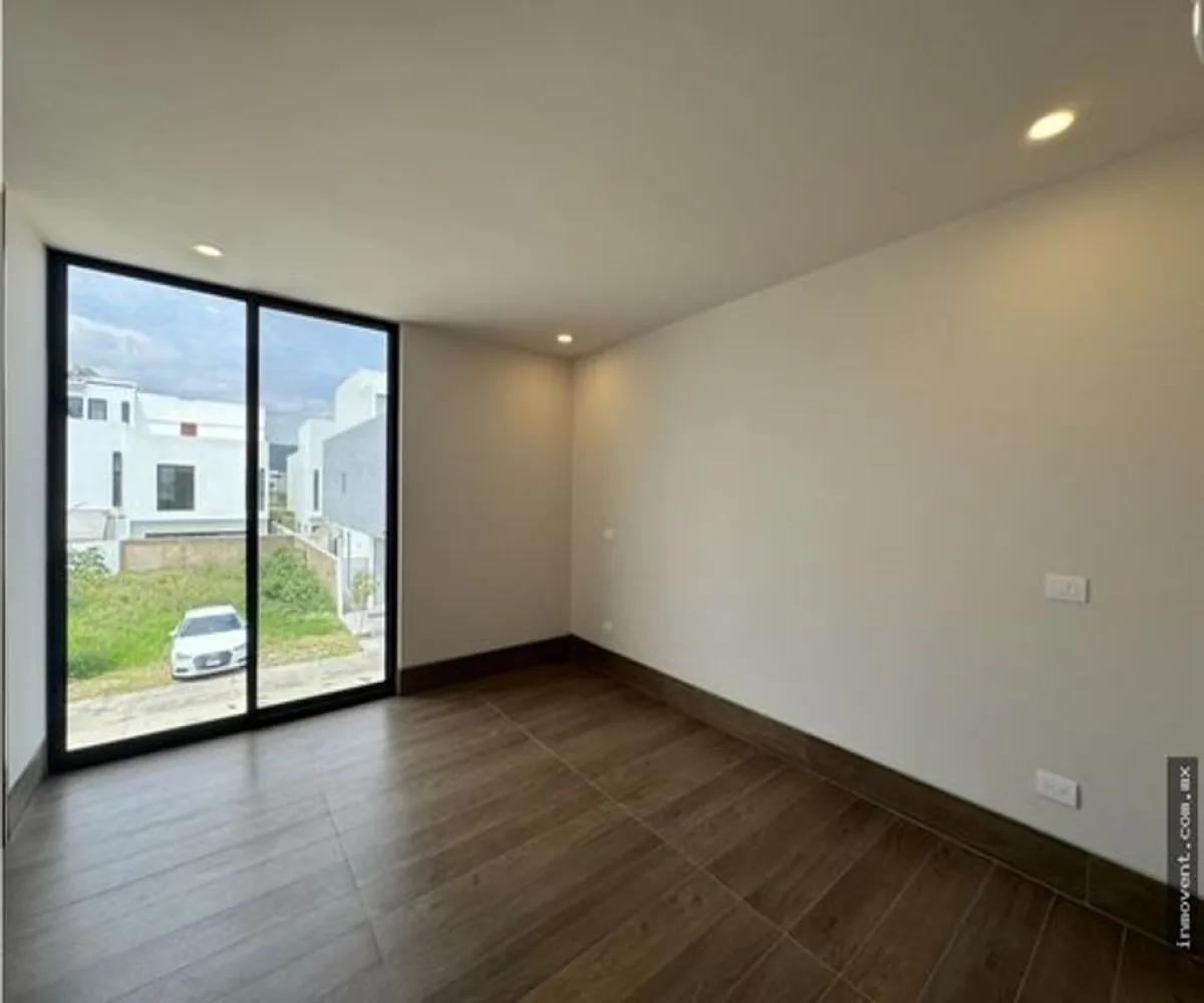 Casa En Venta,Parques Vallarta ,Paseo de la Estrella 3555 30, Zapopan, Jalisco 45134, 4 Habitaciones,4 Baños,Paseo de la Estrella,2,pv87cXz