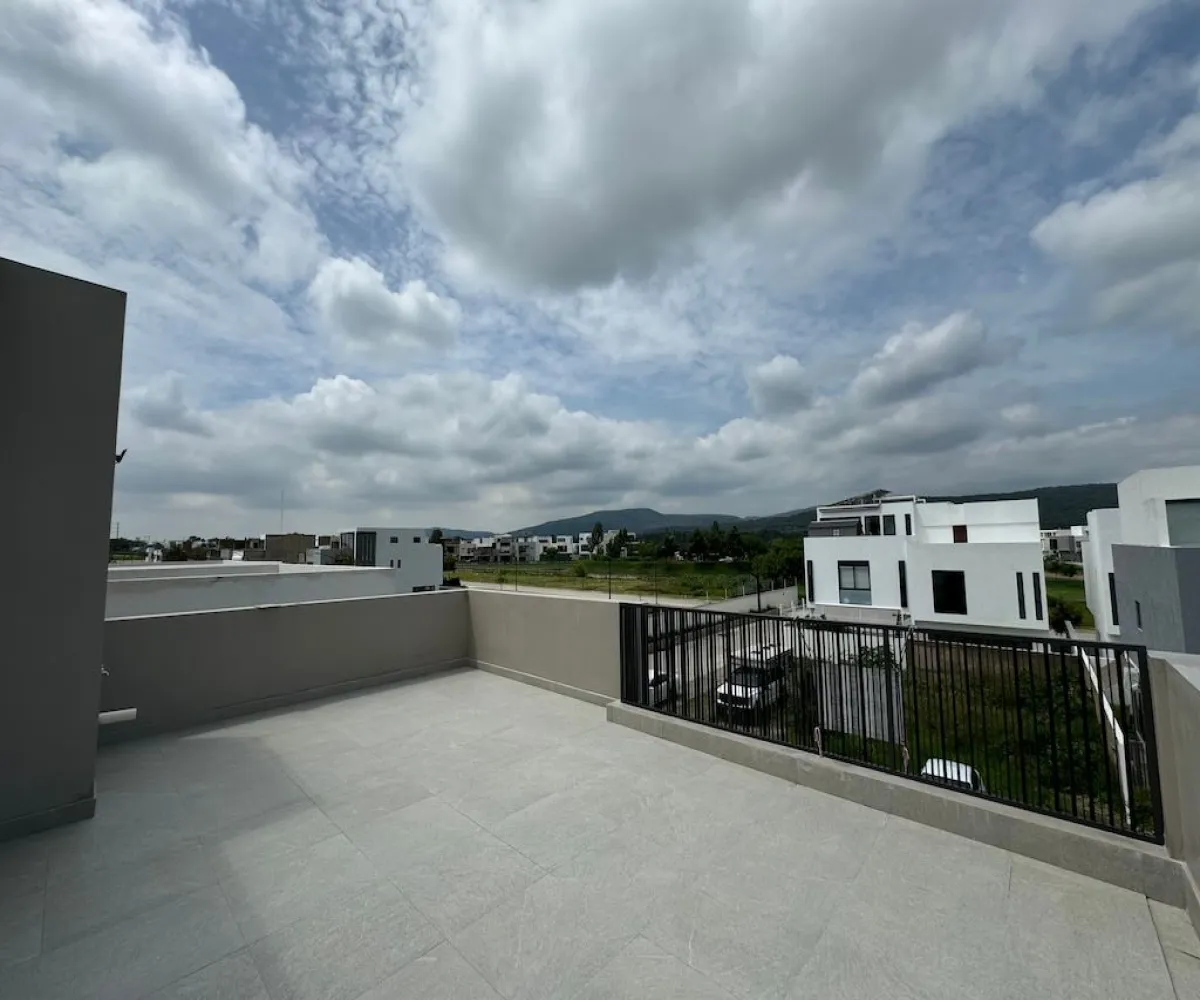 Casa En Venta,Parques Vallarta ,Paseo de la Estrella 3555 30, Zapopan, Jalisco 45134, 4 Habitaciones,4 Baños,Paseo de la Estrella,2,pv87cXz