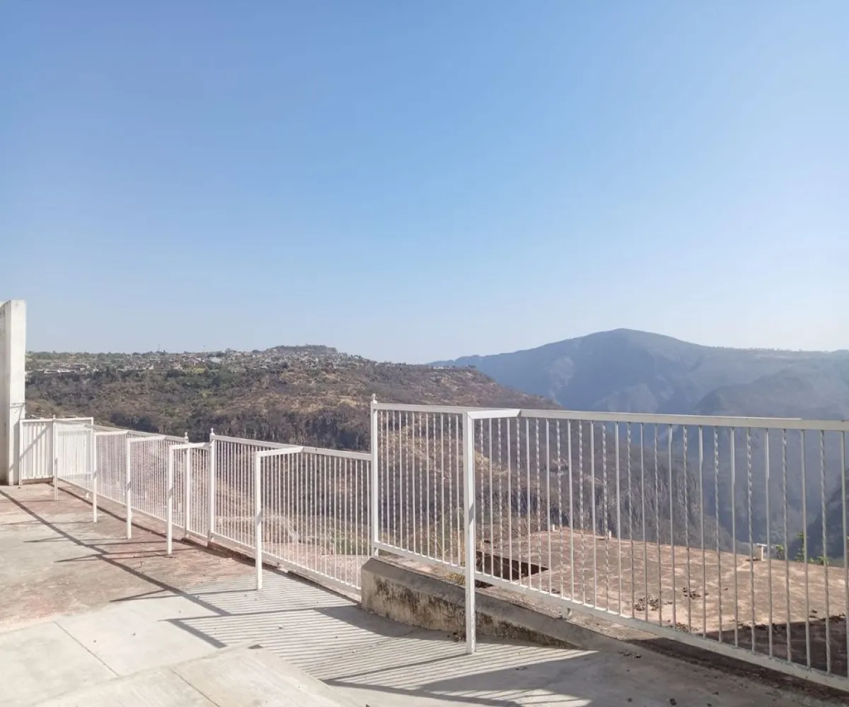 Casa En Venta,Indígena de Mezquitán,Calle Tomas Sandoval 124, Zapopan, Jalisco 45190, 4 Habitaciones,4 Baños,Calle Tomas Sandoval,1,pbNYF0g