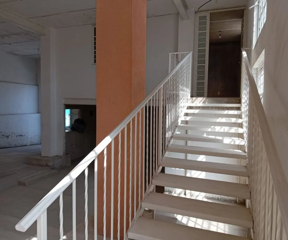 Casa En Venta,Indígena de Mezquitán,Calle Tomas Sandoval 124, Zapopan, Jalisco 45190, 4 Habitaciones,4 Baños,Calle Tomas Sandoval,1,pbNYF0g